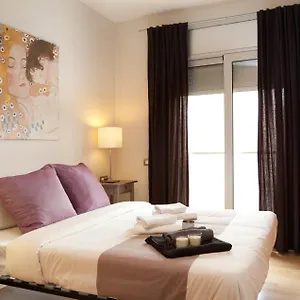  Apartman Rambla Barcelonastuff